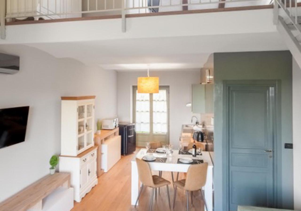 Charming Loft Golf Club Barolo Apartment Novello Exterior foto